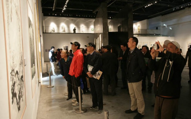 两岸6名画家作品展开幕式